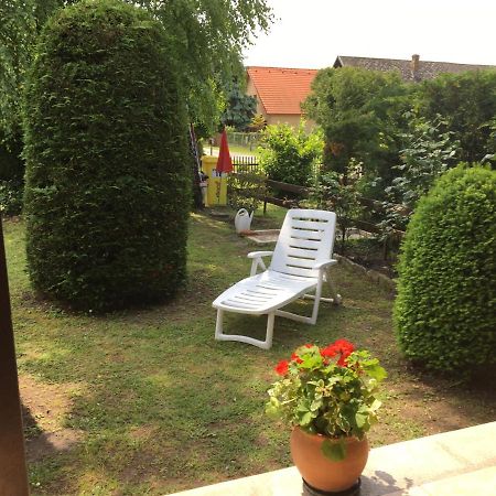 Rozsa Nyaralohaz Villa Balatonboglár Dış mekan fotoğraf