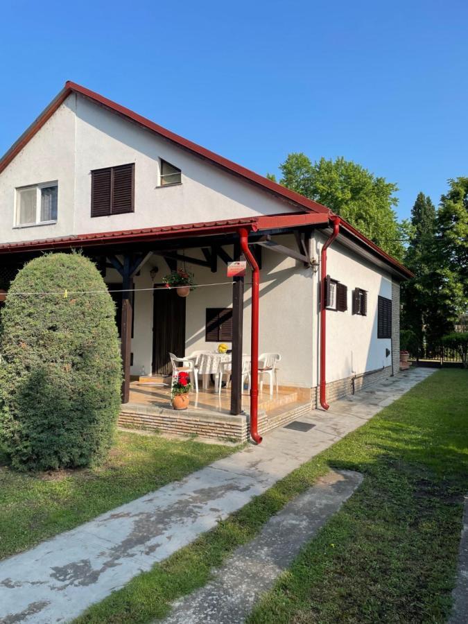 Rozsa Nyaralohaz Villa Balatonboglár Dış mekan fotoğraf