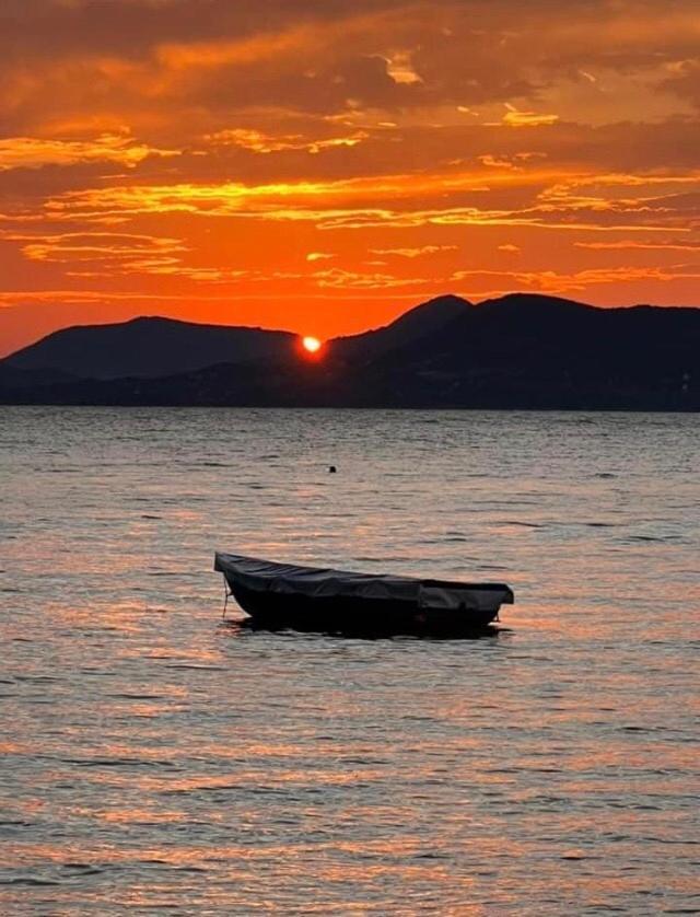 Rozsa Nyaralohaz Villa Balatonboglár Dış mekan fotoğraf