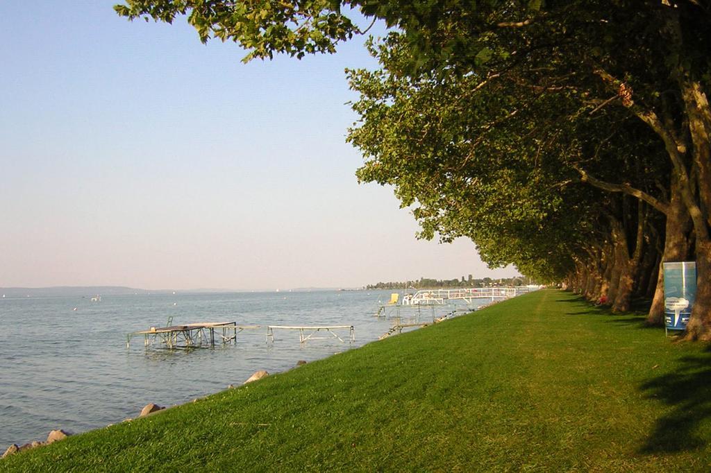 Rozsa Nyaralohaz Villa Balatonboglár Dış mekan fotoğraf